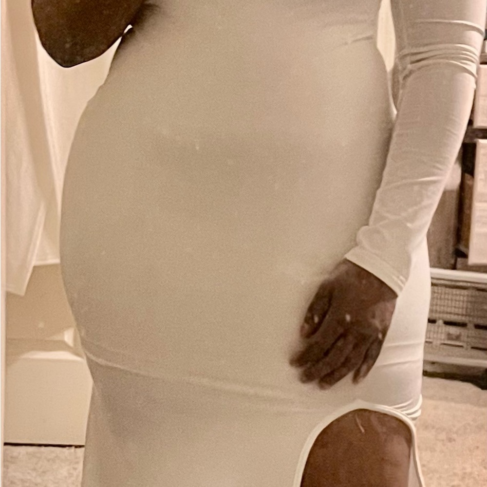 Elegant White Long Sleeve Dress